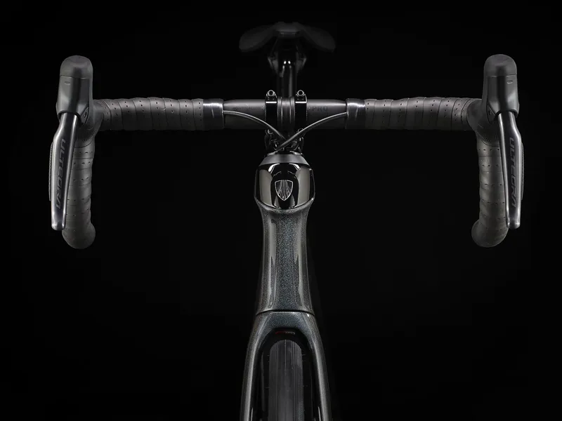 2022 Trek Domane SLR 7 Road Bike Dark Prismatic and Trek Black-8